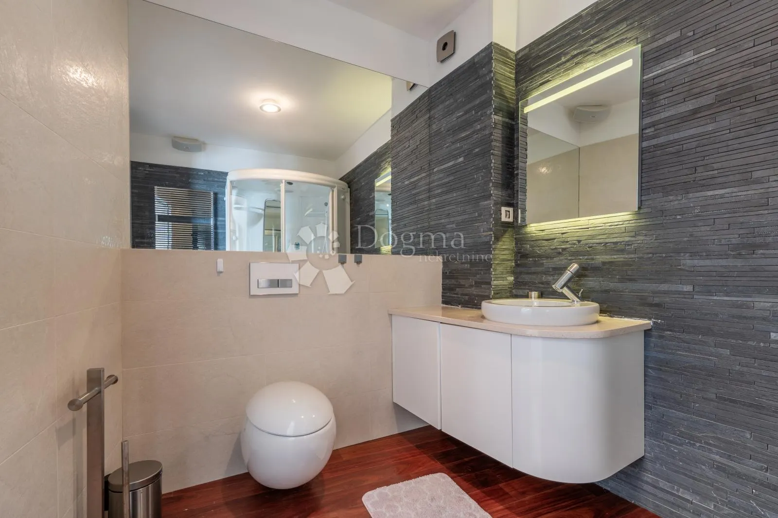 drugi nemaju !! mi imamo – stan 153,90 m² s tersom 25 m², centar rijeke - slika 17