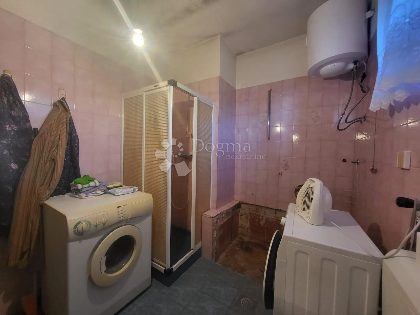 prizemnica s potencijalom u puli - slika 15