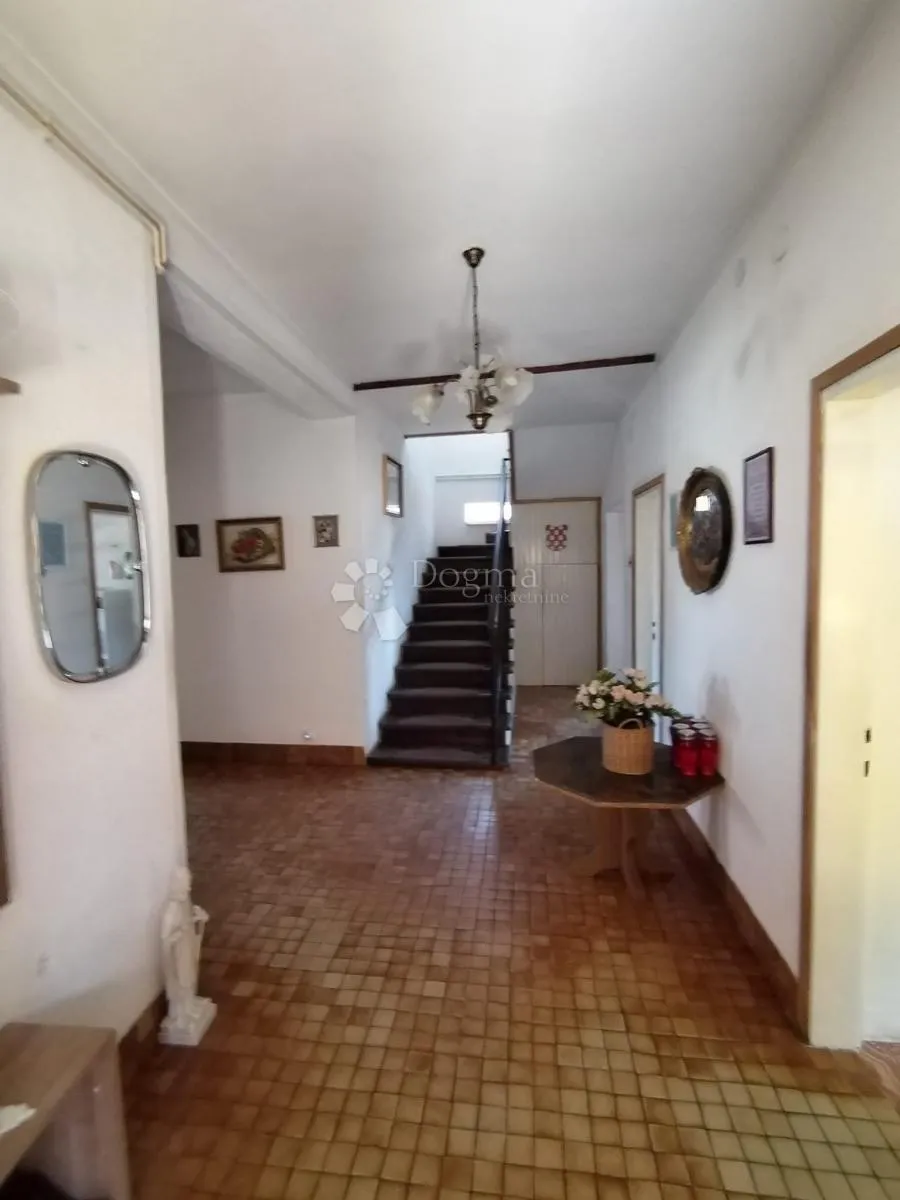 kuća katnica 264 m² - kloštar podravski - slika 11