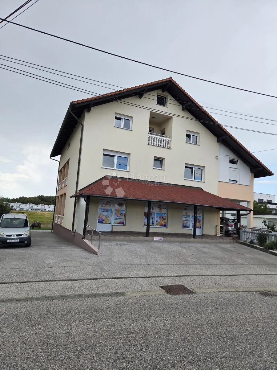 odlična kuća za prodaju sa poslovnim prostorom sesvete, kraljevački novaki - slika 4