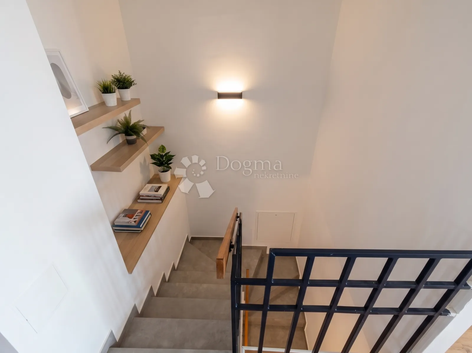 stan trnje centar 132,67 m2 - slika 11
