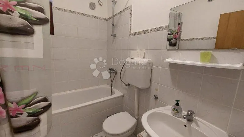 kuća u blizini mora - slika 25