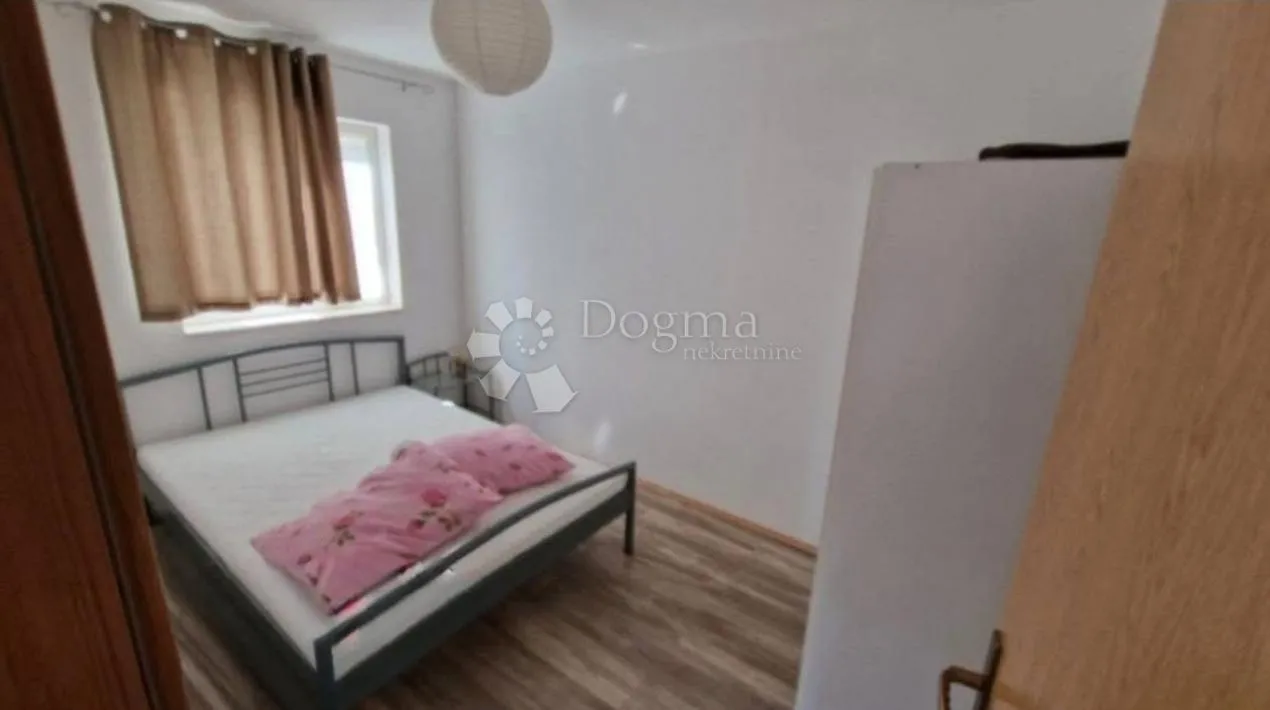 šparadići, kuća s 5 apartmana 50 m od mora! - slika 9