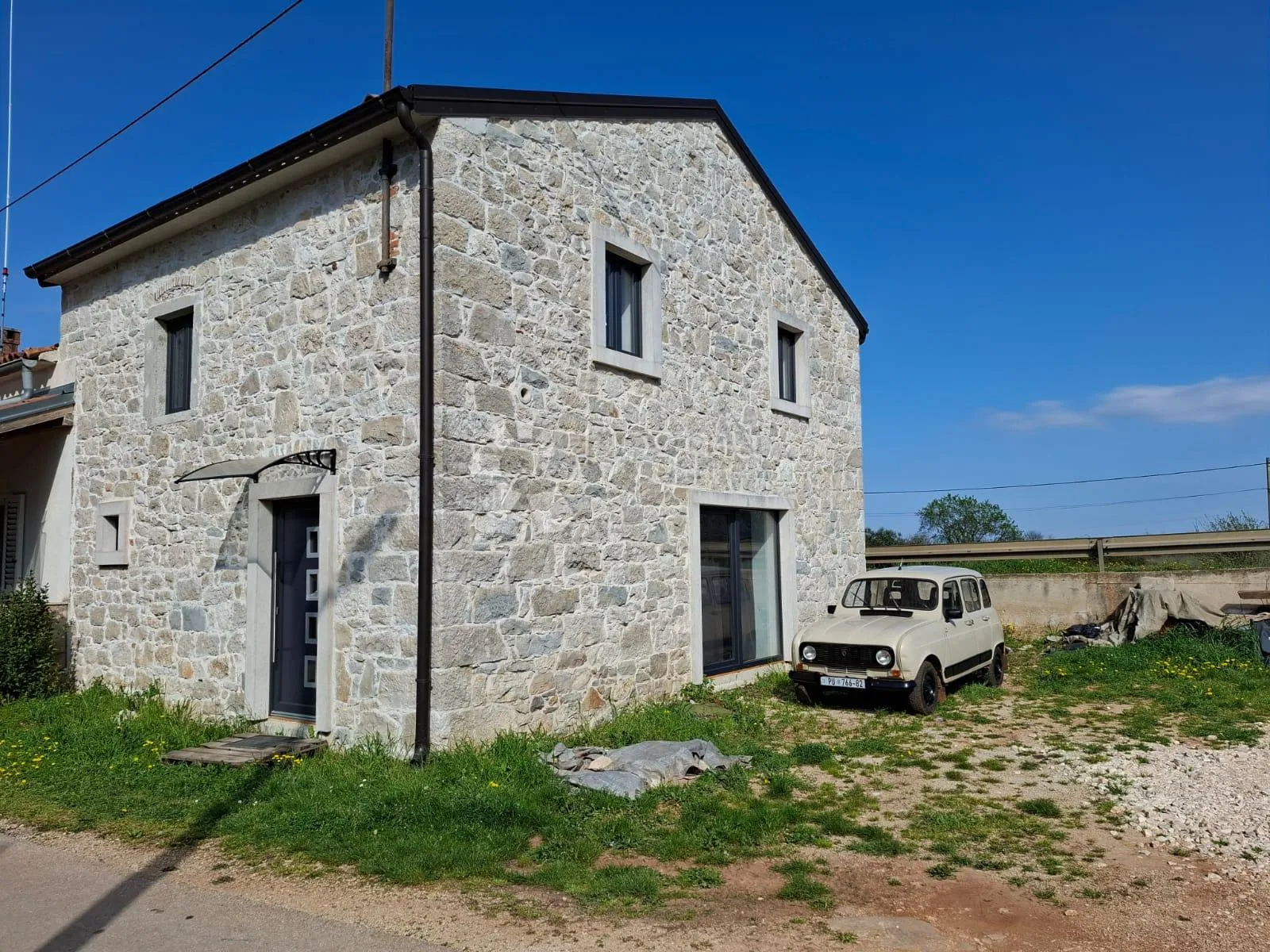 poreč (okolica) - renovirana kamena kuća - slika 5