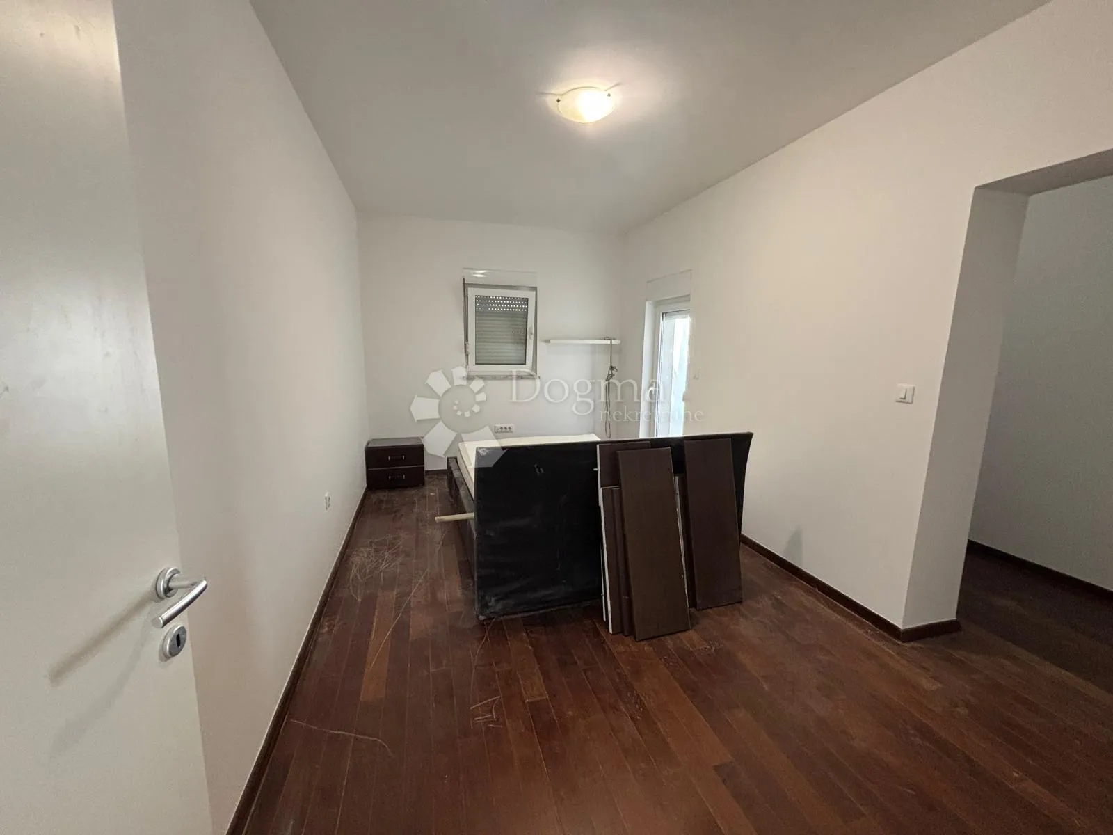 apartman na prestižnoj lokaciji, s panoramskim pogledom - slika 10