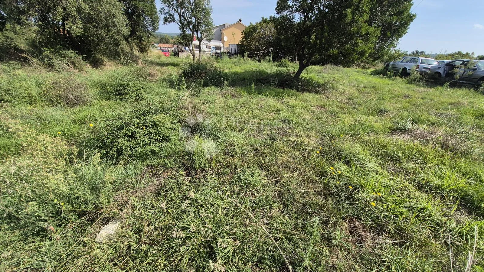 građevinsko zemljište površine 541m2 - slika 7