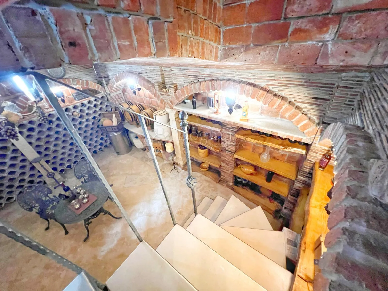 luksuzno imanje sa otvorenim pogledom na more - slika 37