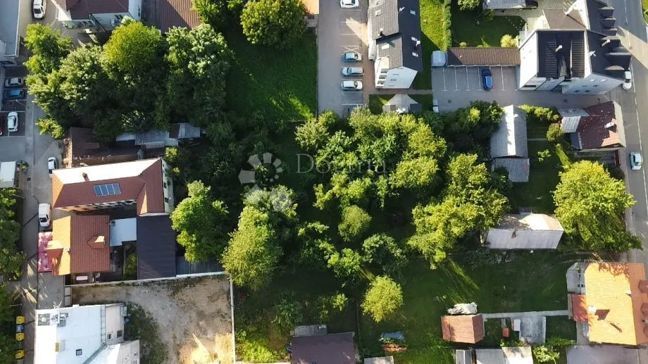 građevinsko zemljište gospić- strogi centar 595m2, m1 - slika 2