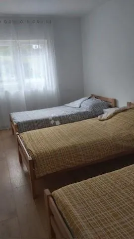 najam stana za radnike - slika 2