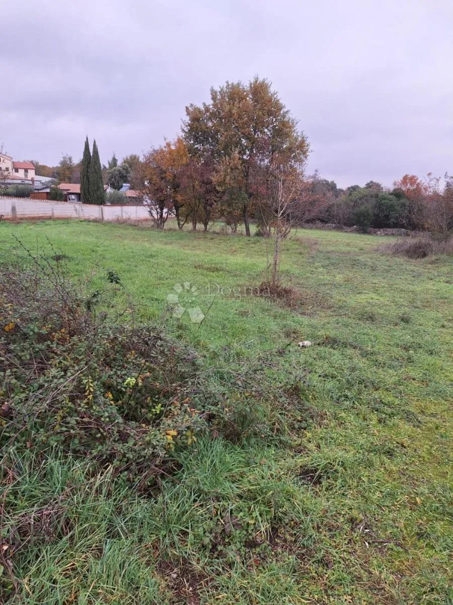 građevinsko zemljište u blizini duge uvale - slika 3