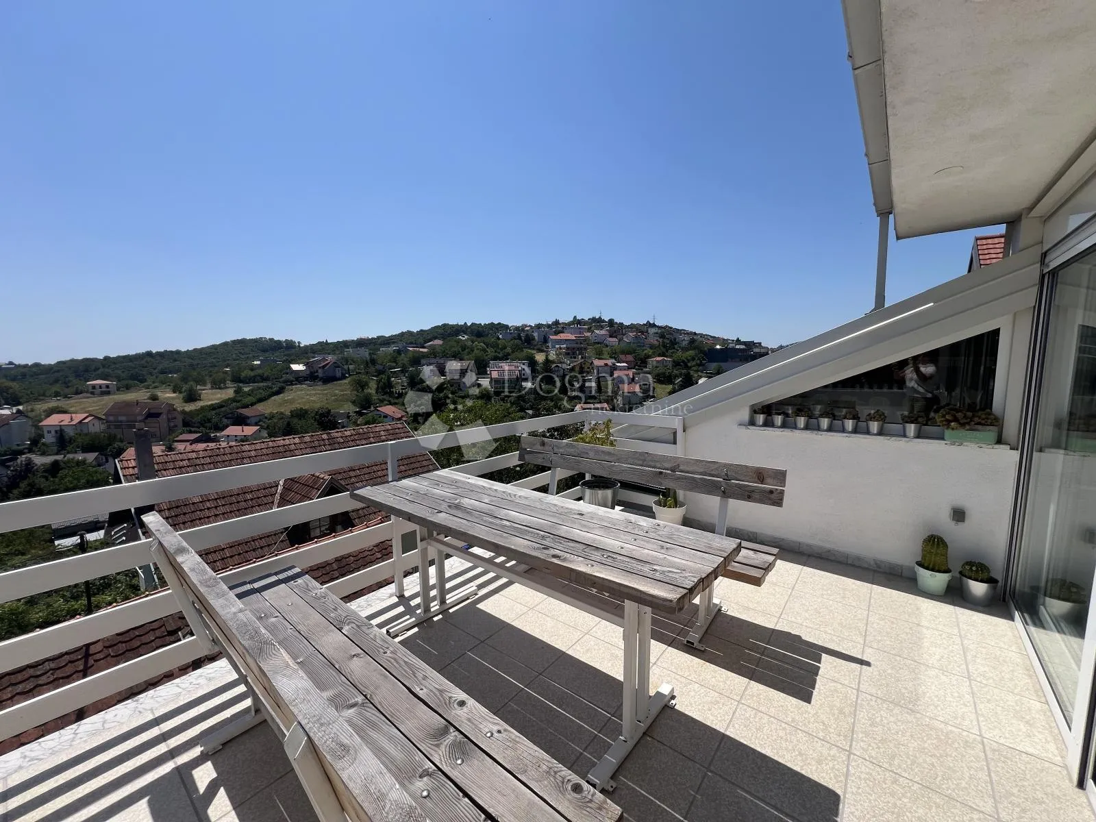 gračani - dvoetažni stan 108 m2 s dvije terase i zasebnom parcelom za 3 parkirna mjesta - slika 6