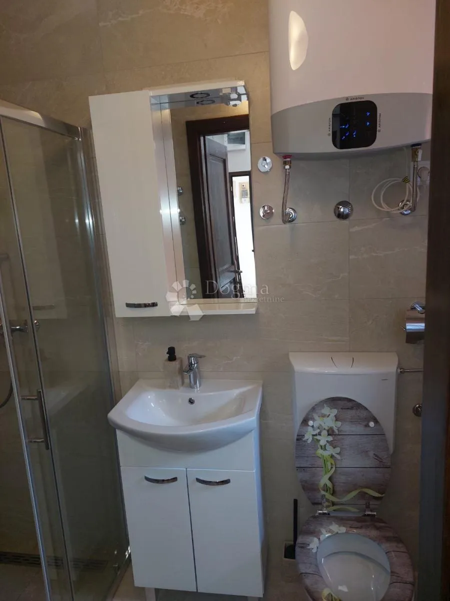 studio apartman- centar rovinja- drugi red do mora - 50 m od mora - slika 7