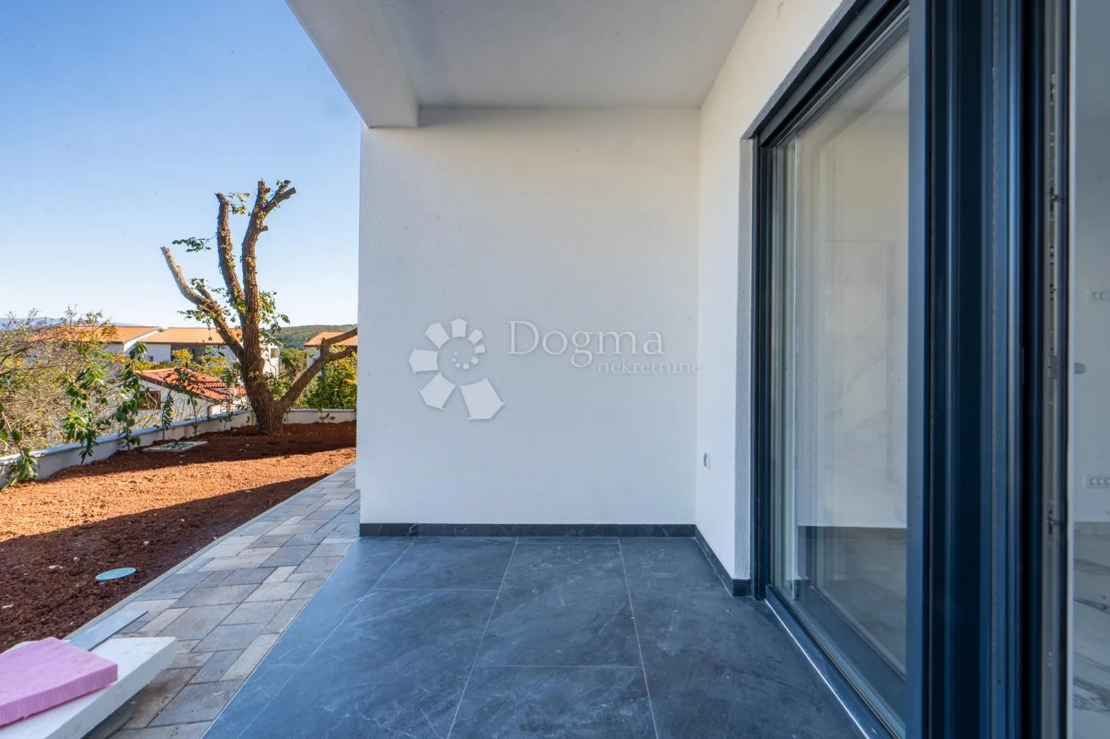 apartman s okućnicom - čižići novogradnja - slika 2