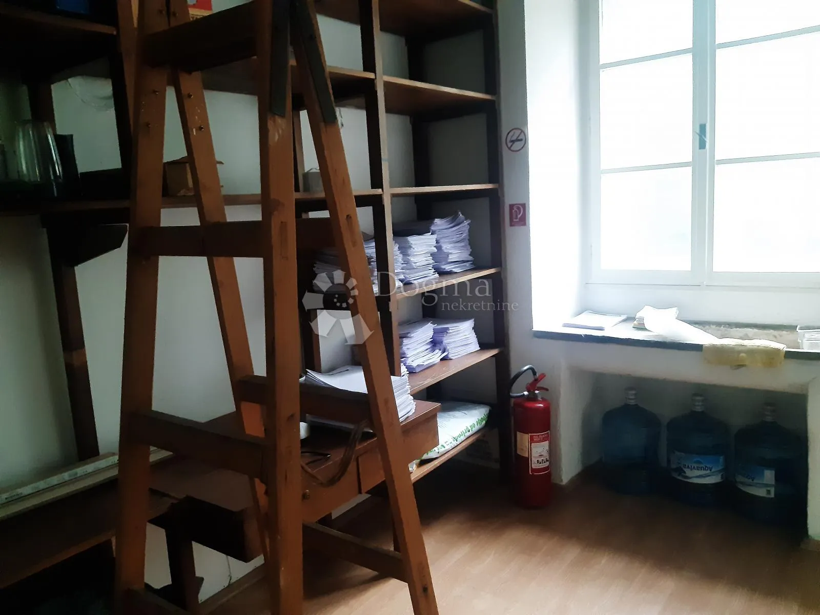 poslovni prostor u centru rijeke - slika 6