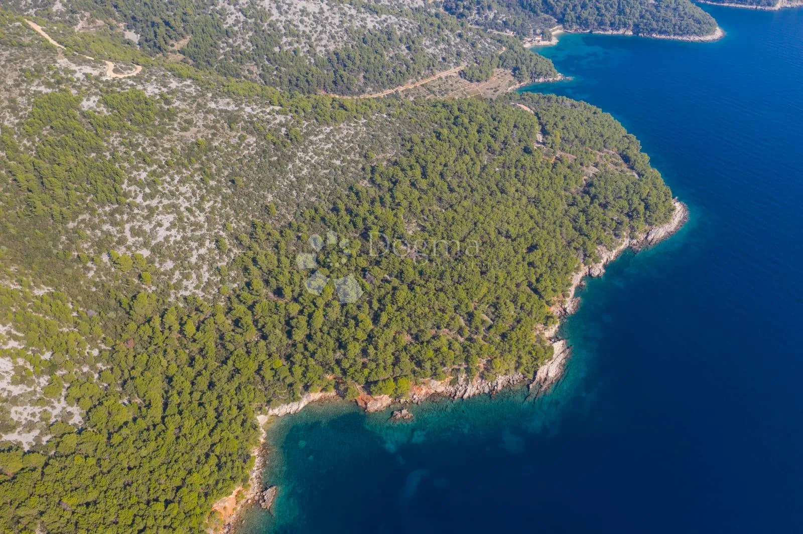 poljoprivredno zemljište na otoku hvaru - slika 2
