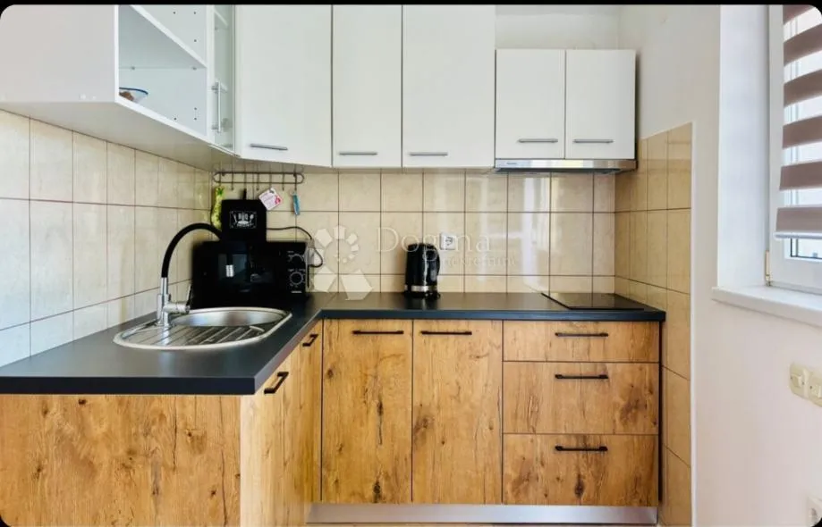 prilika! dvojna kuća s 2 apartmana, 800m od mora! - slika 3