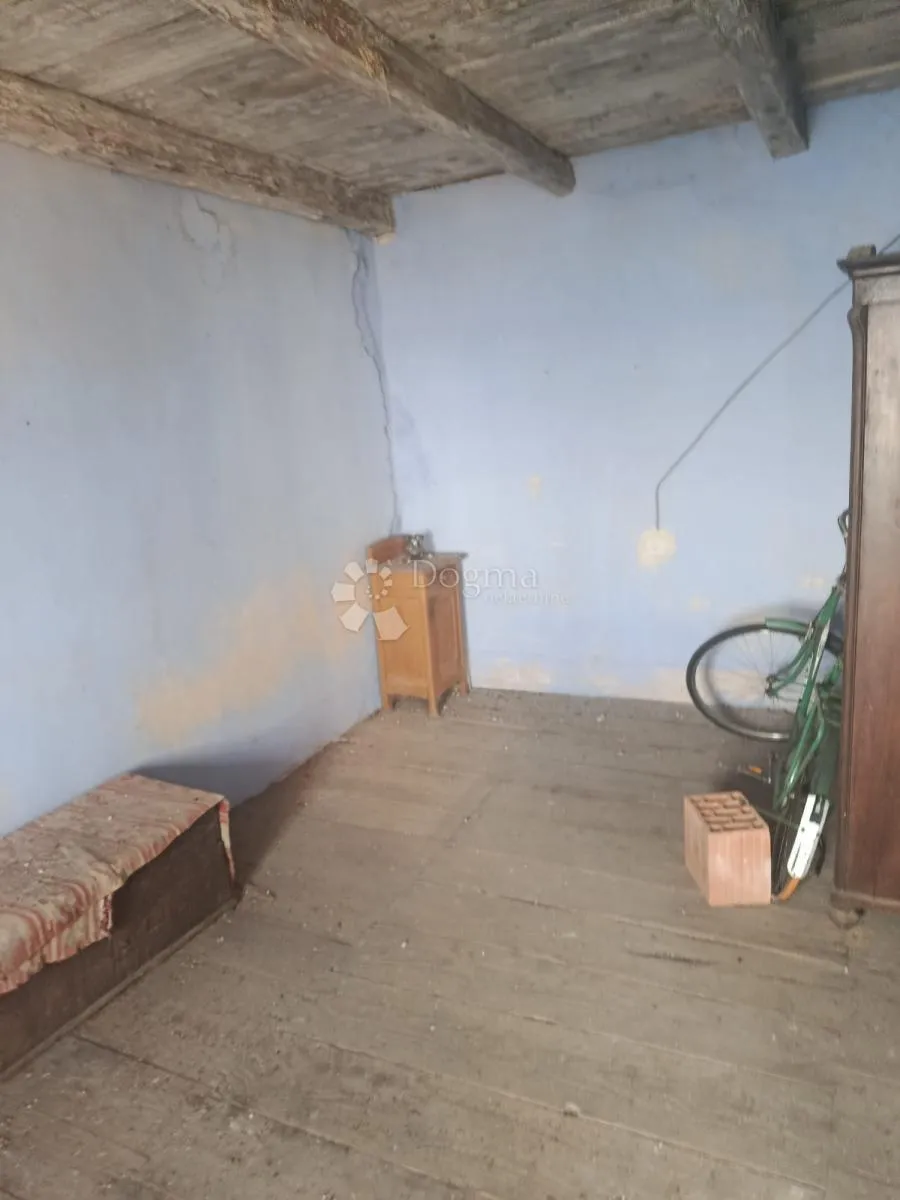 kamena kuća 157m s dvorištem i pogledom na more - slika 6