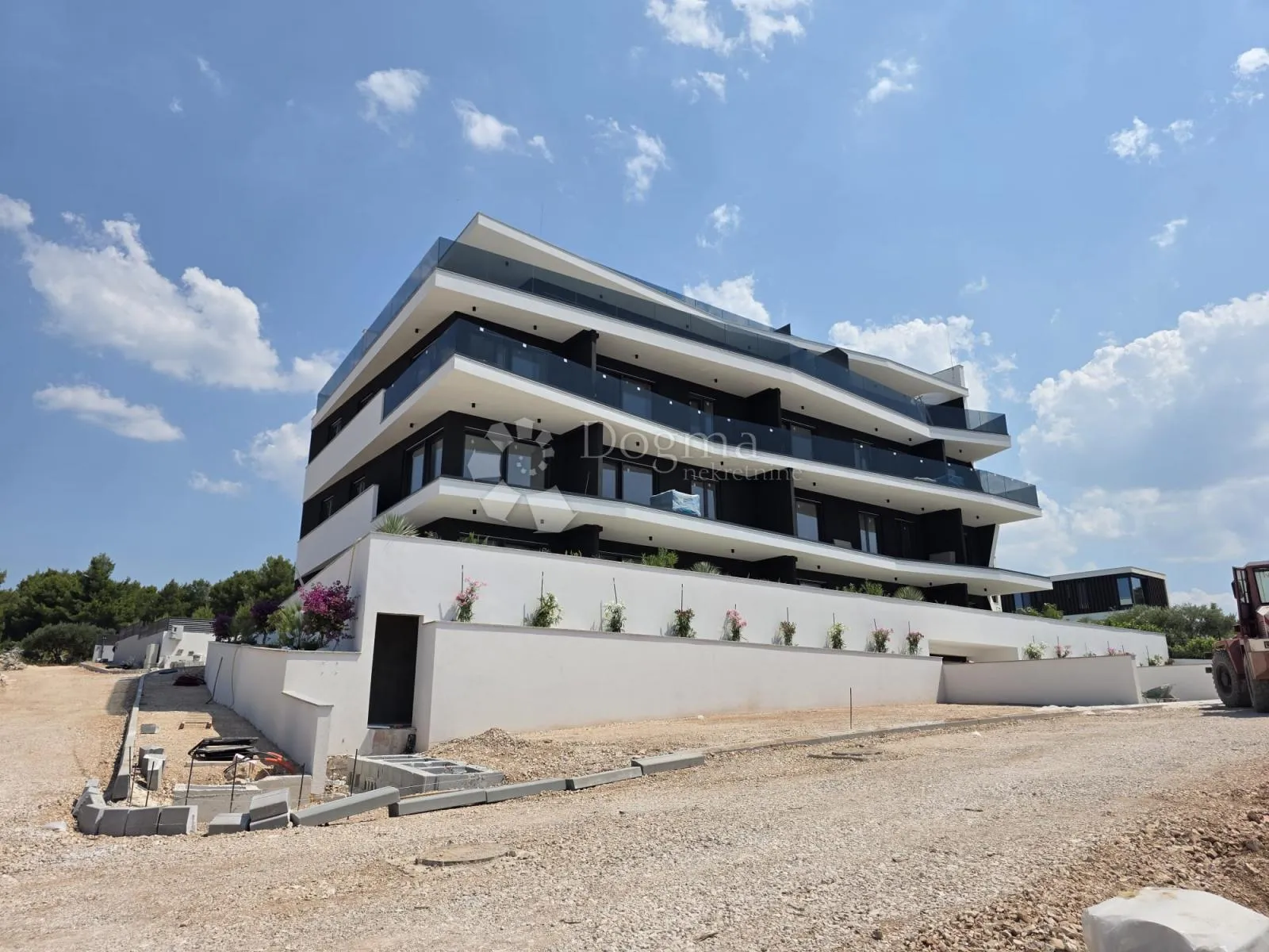 primošten- najbolja cijena po m2! top projekt - slika 2