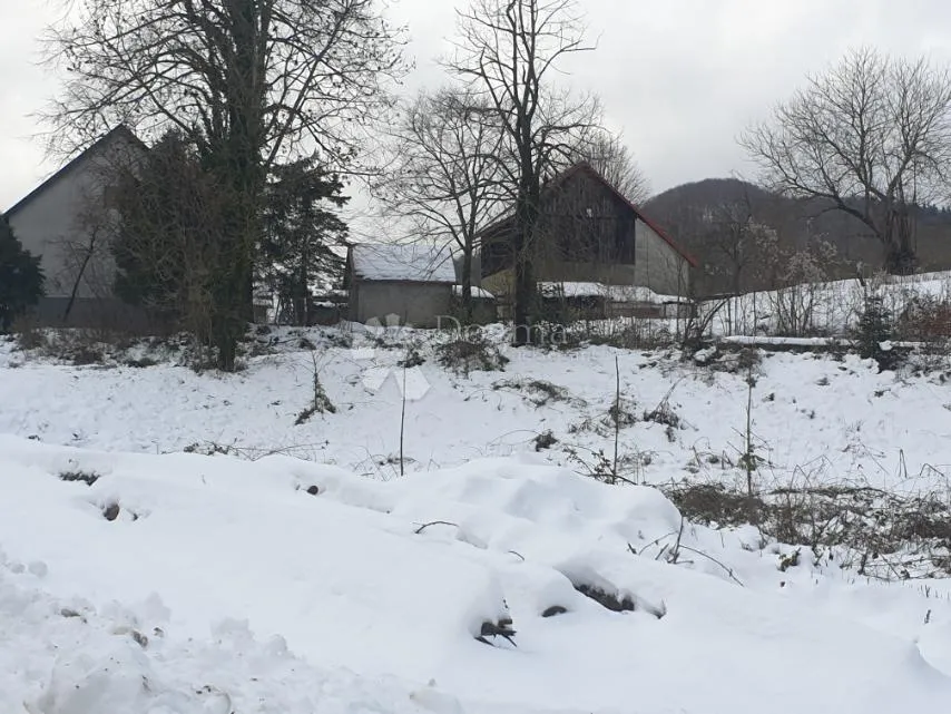 odlično vrlo veliko zemljište po povoljnoj cijeni - slika 2