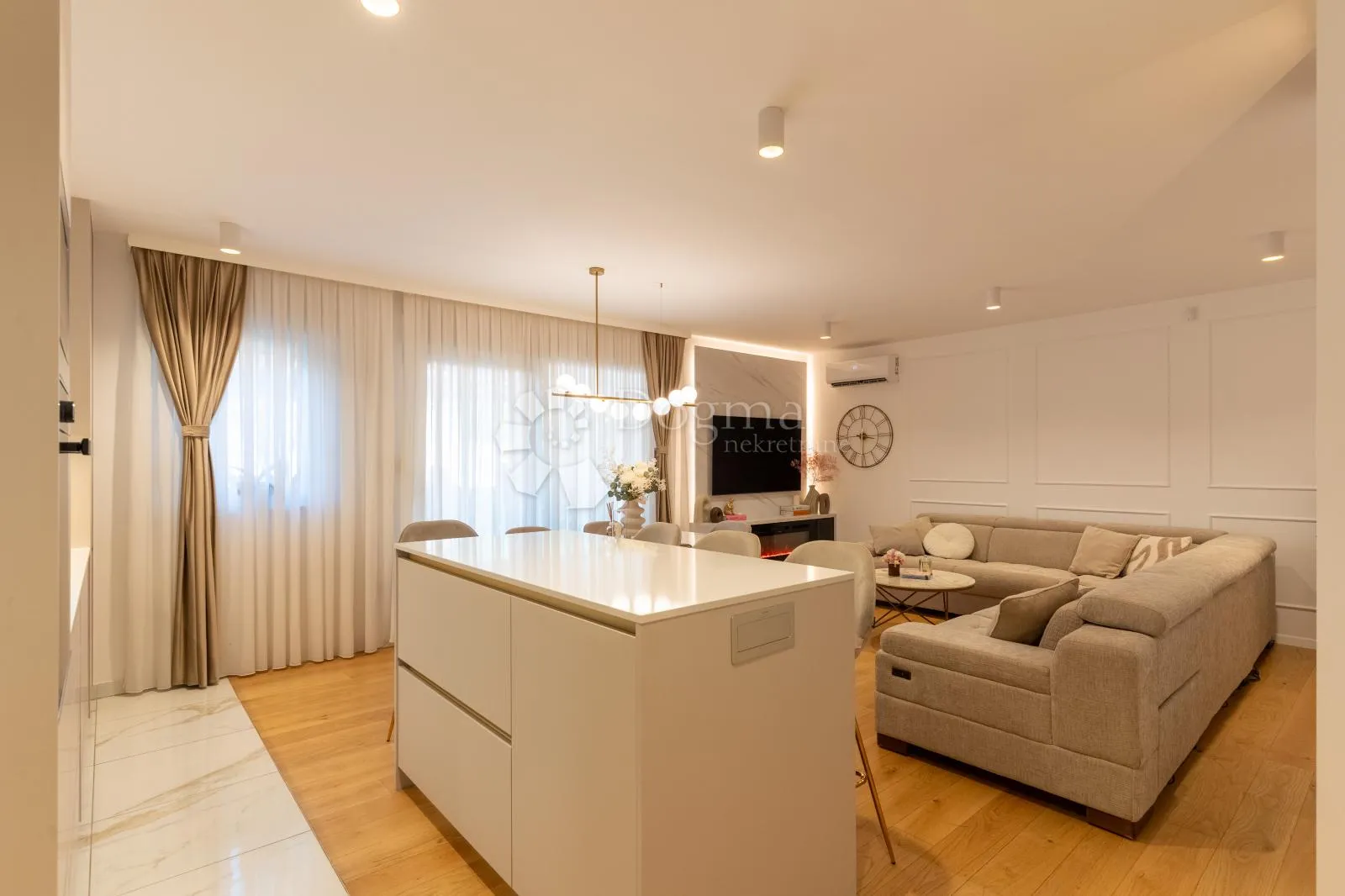 velika gorica, luksuzan 4-sobni stan + 2 parkinga, 109 m2 nkp - slika 5