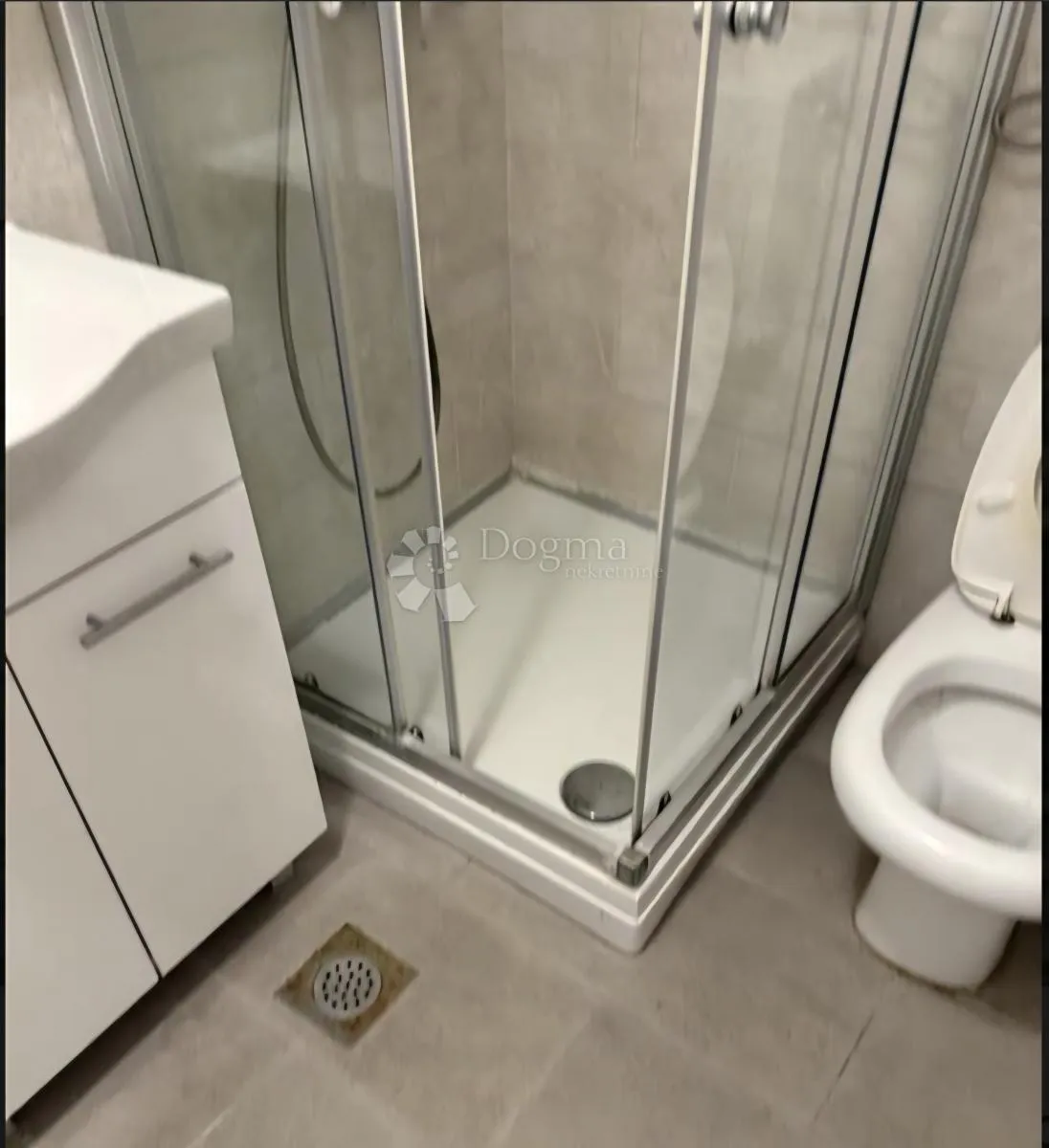 kuća sa dva apartmana, vela luka - slika 8