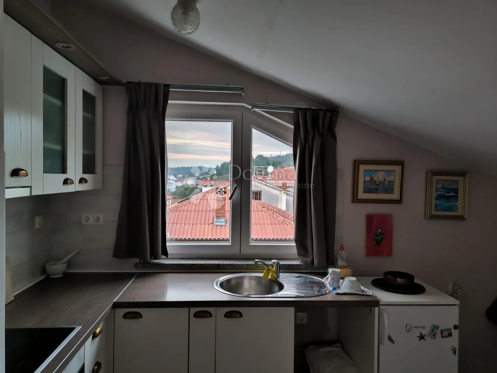dvosoban stan na odličnoj lokaciji u palitu blizu šarengrada - slika 2
