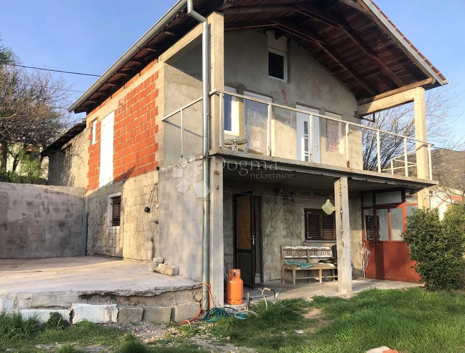 hreljin kuća s velikom okućnicom - slika 10