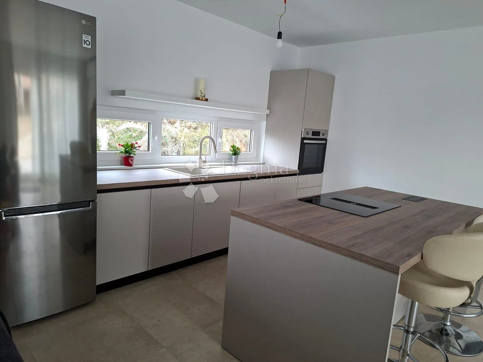 medulin, villa sa pogledom na 250m od mora - slika 3