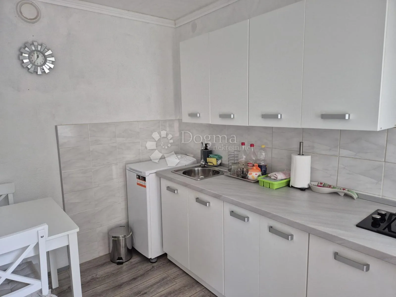 prilika! šarmantna kućica s pogledom na more !! - slika 5