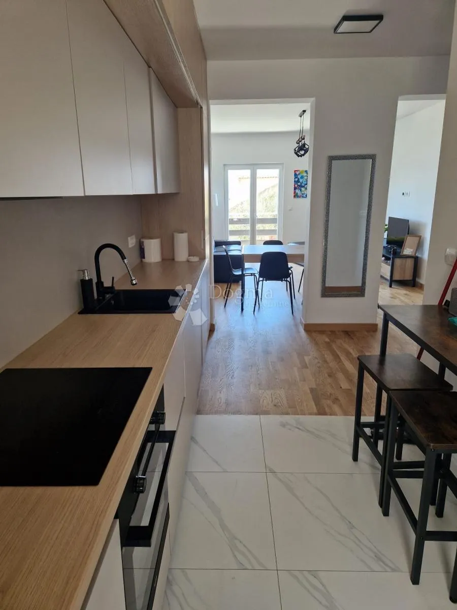 stanovi: nemira, omiš, 3x60 m2 - slika 3