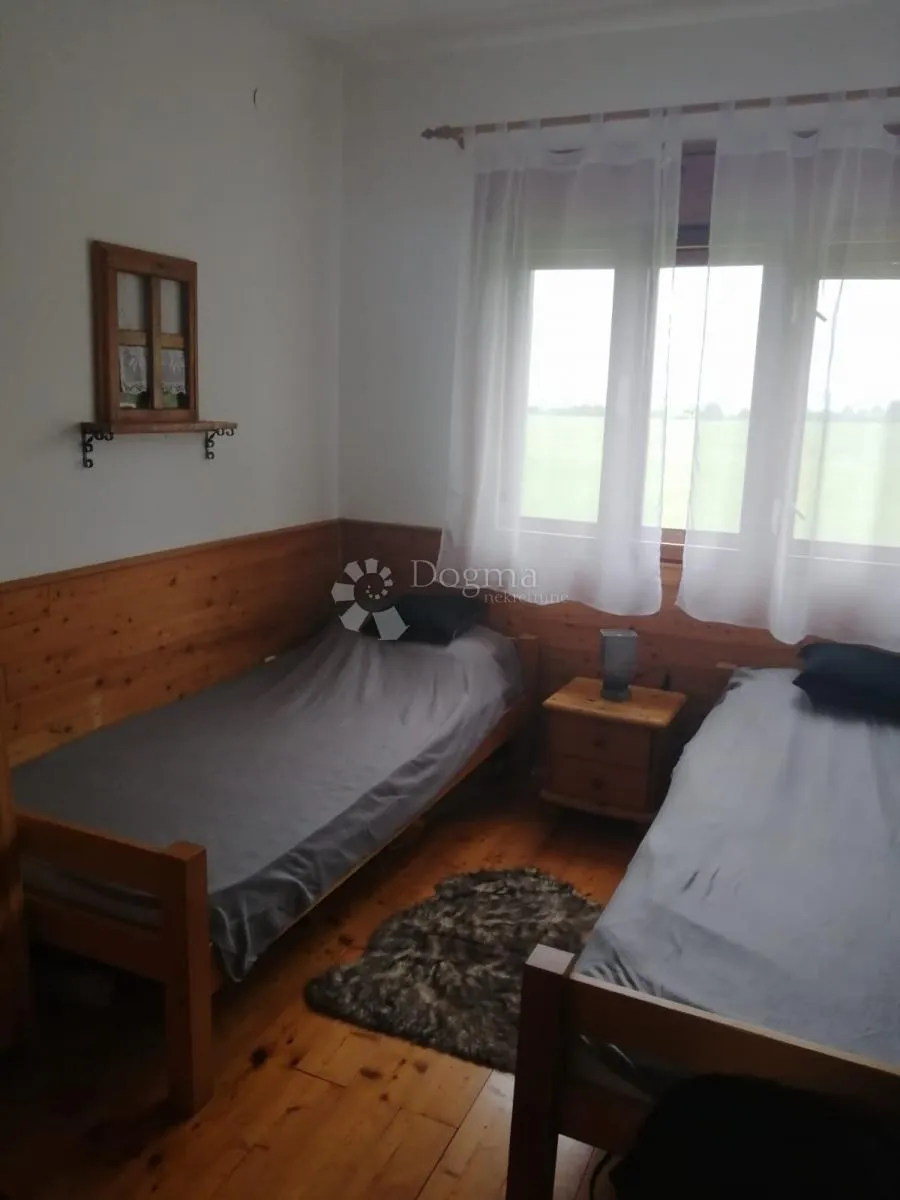 kuća udbina - lika - slika 14