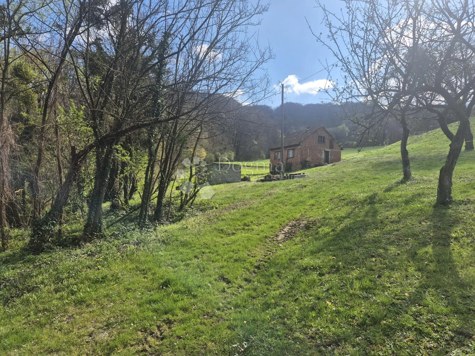 kuća za adaptaciju na 2.420m² zemljišta nadomak slovenije - slika 4