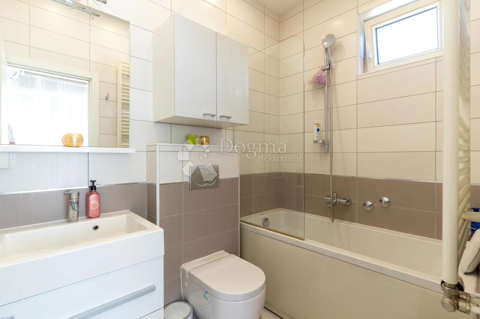 top penthouse pun svjetla - 2 terase - 2 balkona - 2 parkinga - slika 18