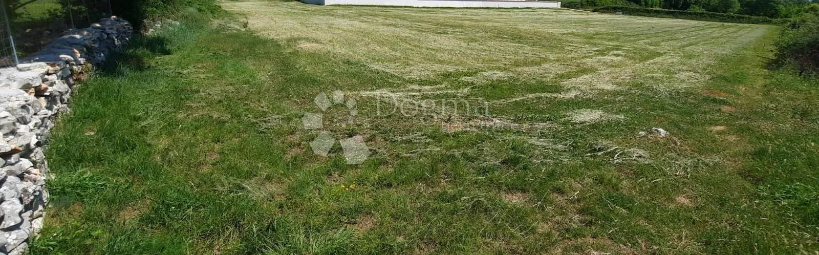 zemljište s građevinskom dozvolom! - slika 7