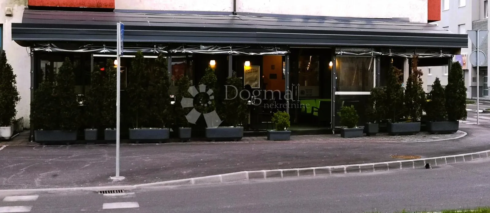 prostor koji radi za vas - poslovni prostor 145,08 m² - slika 15