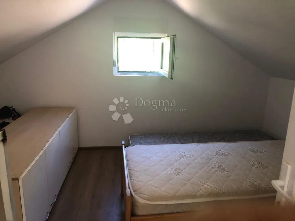 kuća na šolti 200 m od mora, gornja krušica - slika 20
