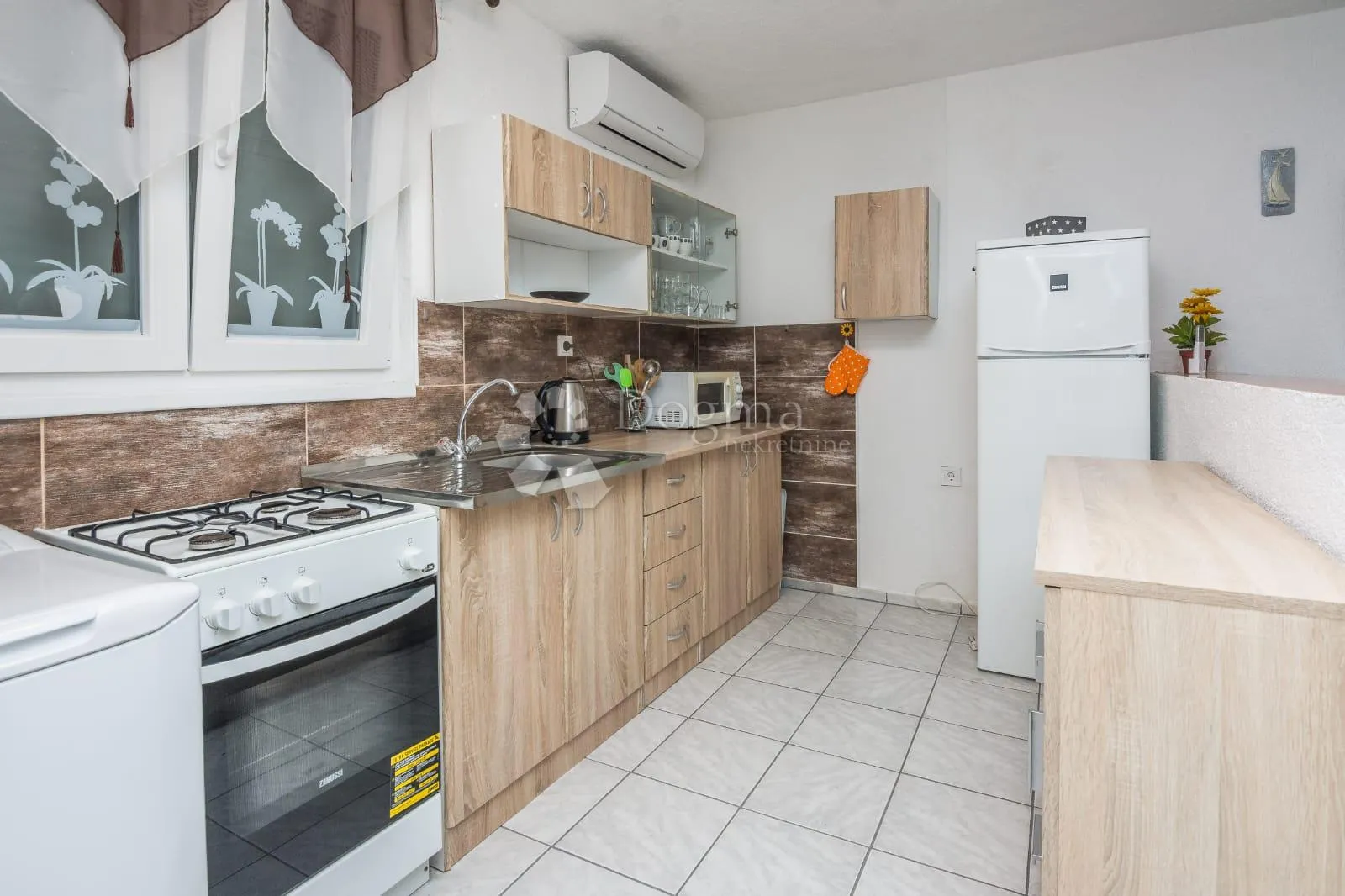 apartman na viru - slika 34