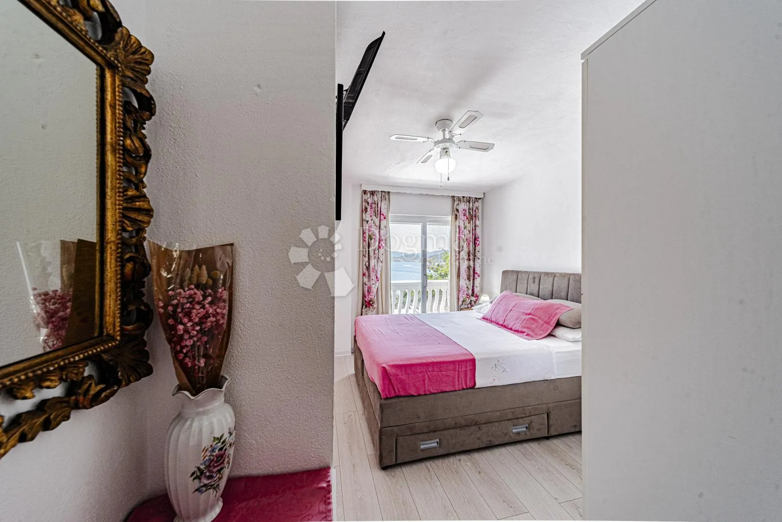 prvi red do mora: samoodrživa apartmanska vila s uhodanim poslovanjem – vela luka, korčula - slika 142
