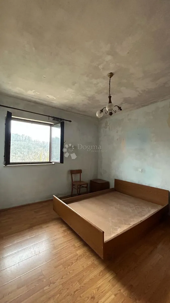 kuća za renovaciju s terasom s koje nećete željeti otići! - slika 16