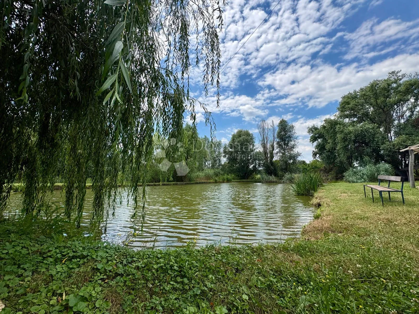 atraktivno imanje s ribnjakom i turističkim potencijalom - slika 56