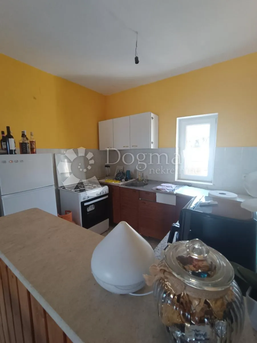 kuća u segetu donjem s pogledom na more - slika 8