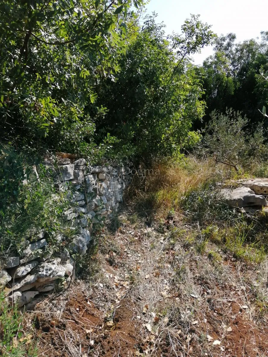 idealna investicija – peroj, 1.700 m od mora - slika 5
