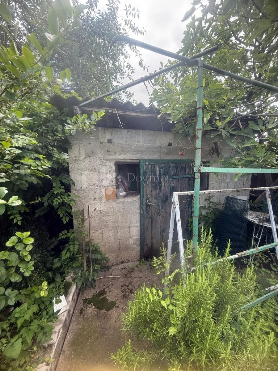 nekretnina za adaptaciju ili novu gradnju - slika 15