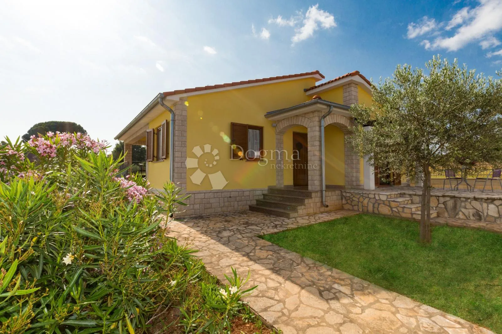 poreč-kaštelir,labinci- kuća sa bazenom - slika 54