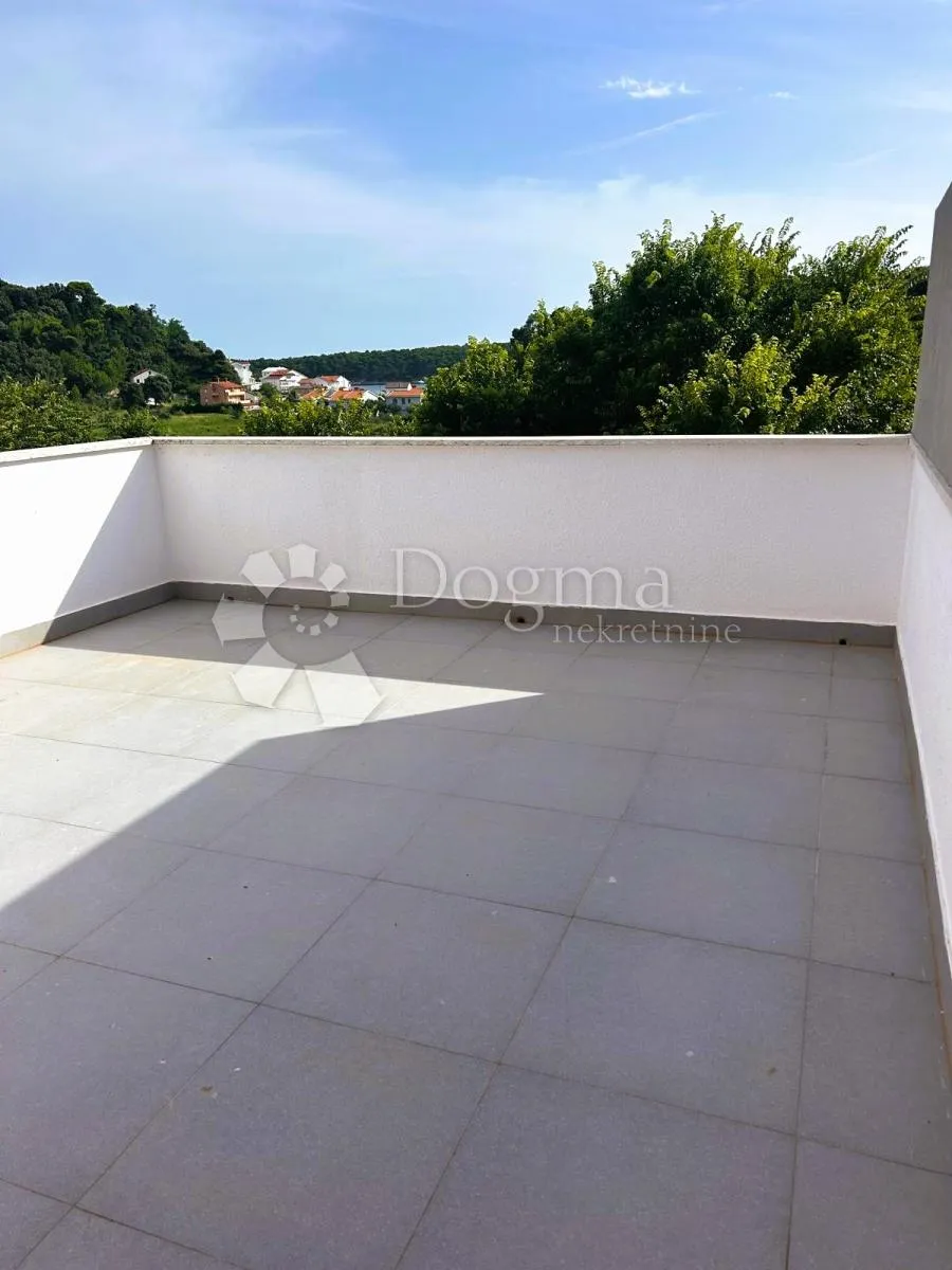 mir i more – apartman na dvije etaže - slika 5