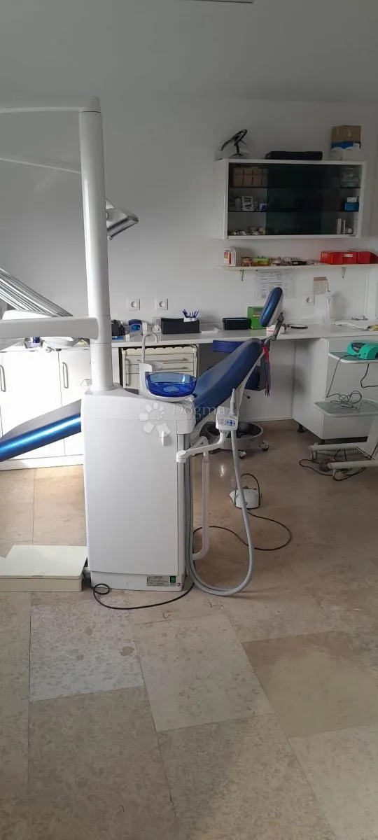 kantrida neponovljiva prilika - samostojeća kuća 360.000 €! - slika 17