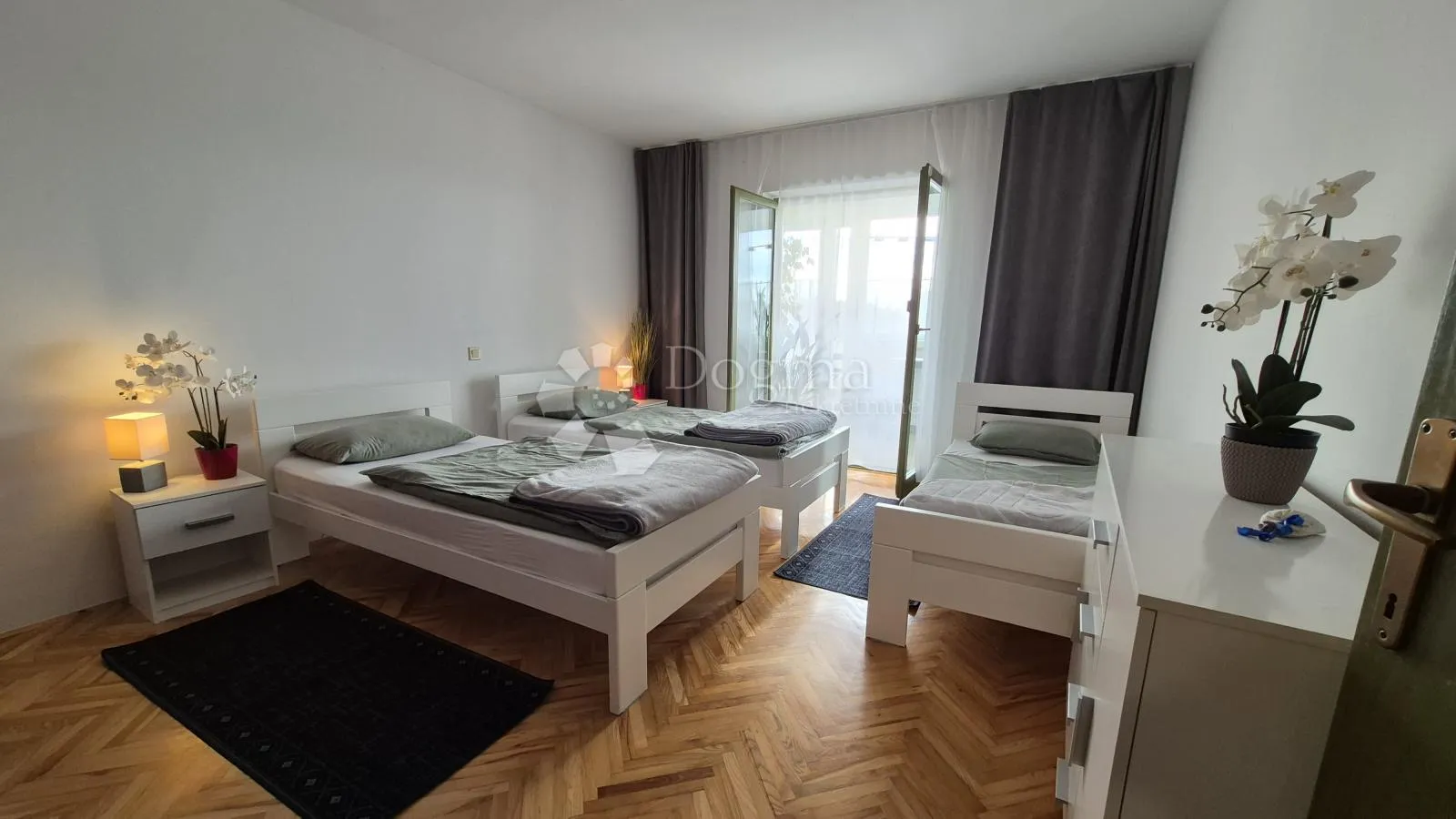 2 stana jedna investicija samo 500 m od mora - slika 17
