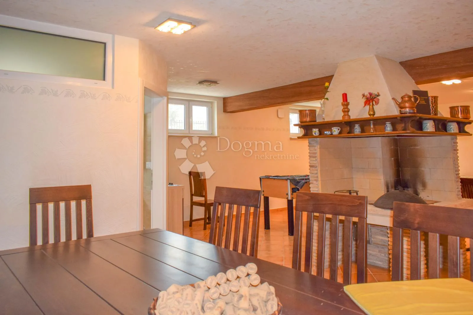 poreč, luksuzna vila s 3 stana i otvorenim pogledom na more - slika 34