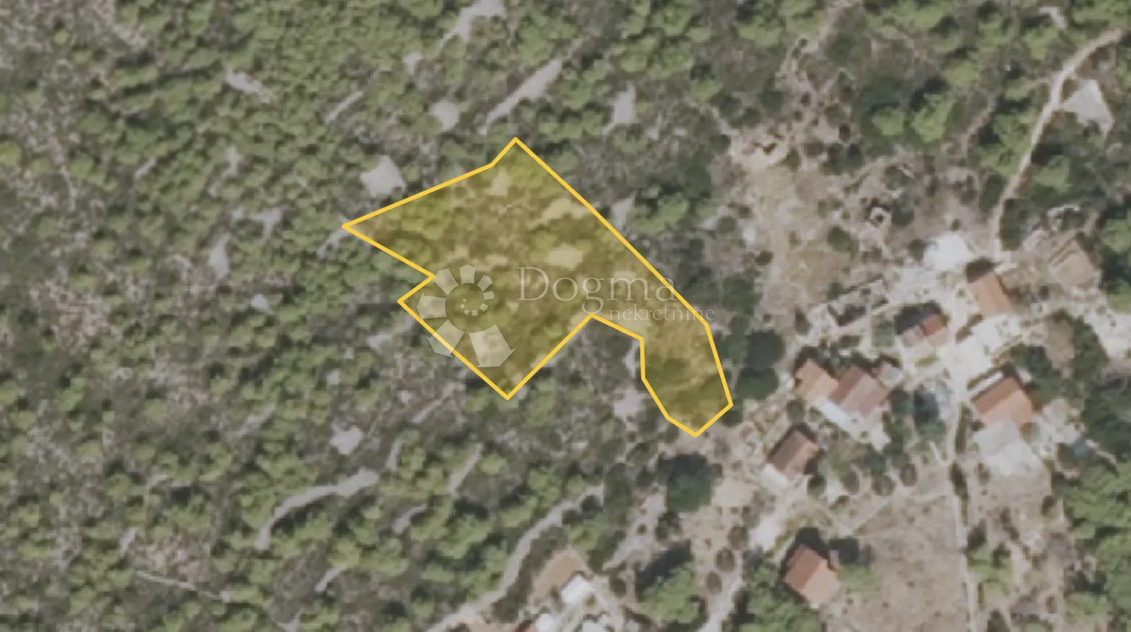 vis, brgujac - poljoprivredno zemljište i 2323m2 - slika 2