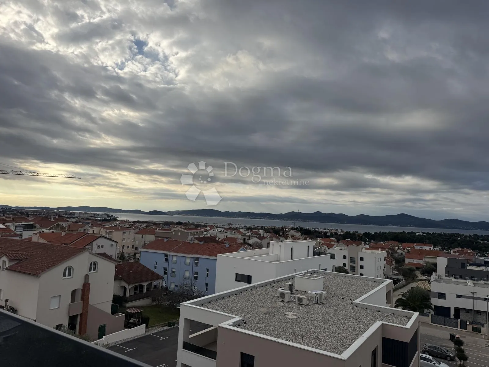 diklovac | penthouse s krovnom terasom, pogled na more - slika 34